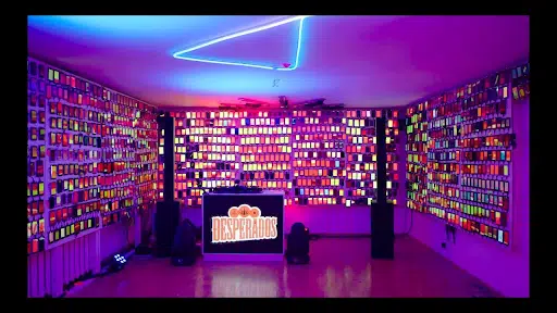 Create Unique Brand Experience